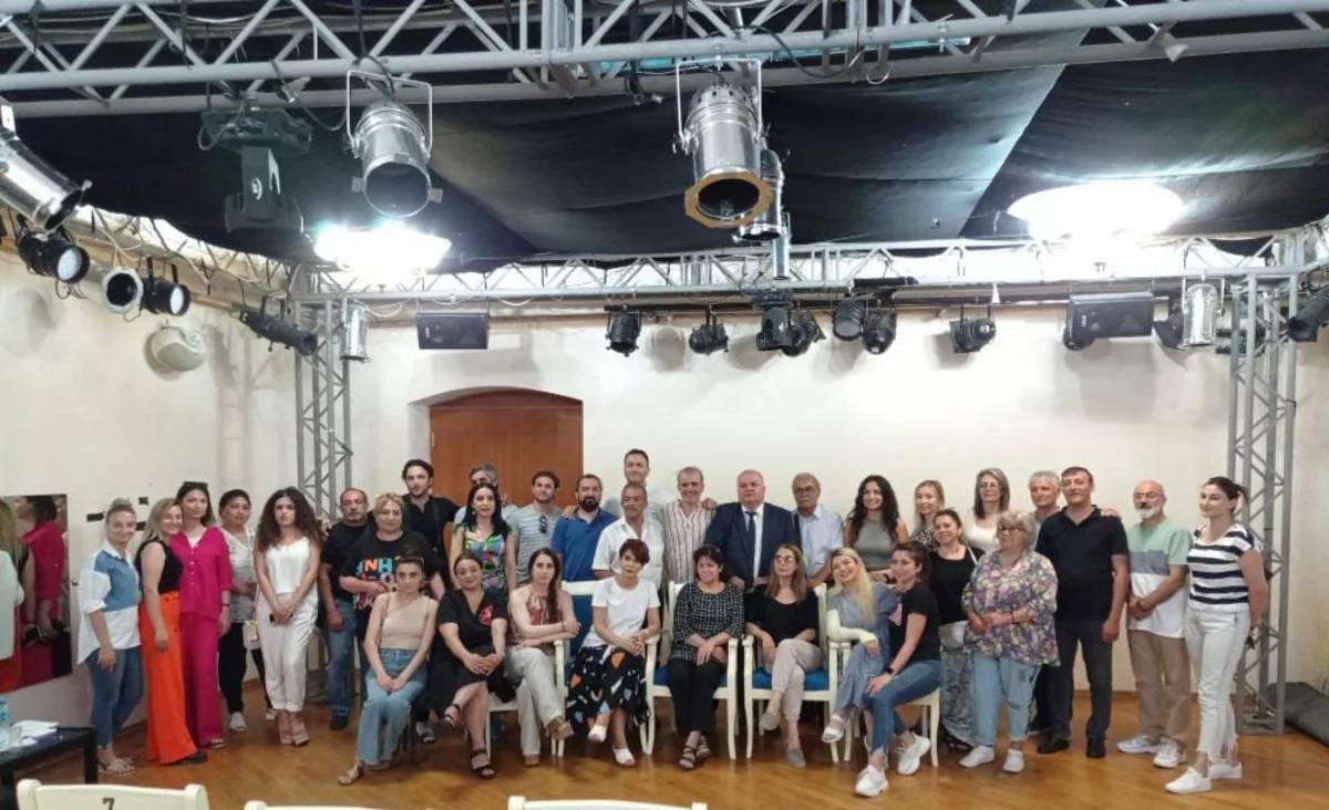 YUĞ Teatrına baş rejissor təyin olunub
