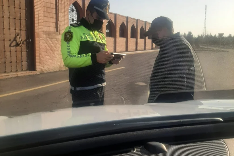 Yol polisi Samuxda reyd keçirib