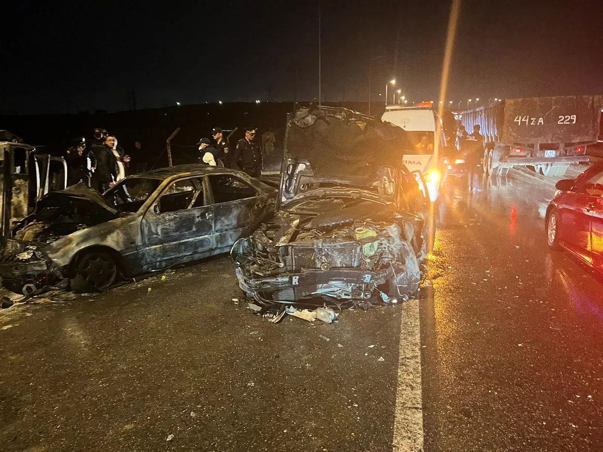 Bakıda ağır yol qəzası olub, ölən və xəsarət alanlar var - YENİLƏNİB