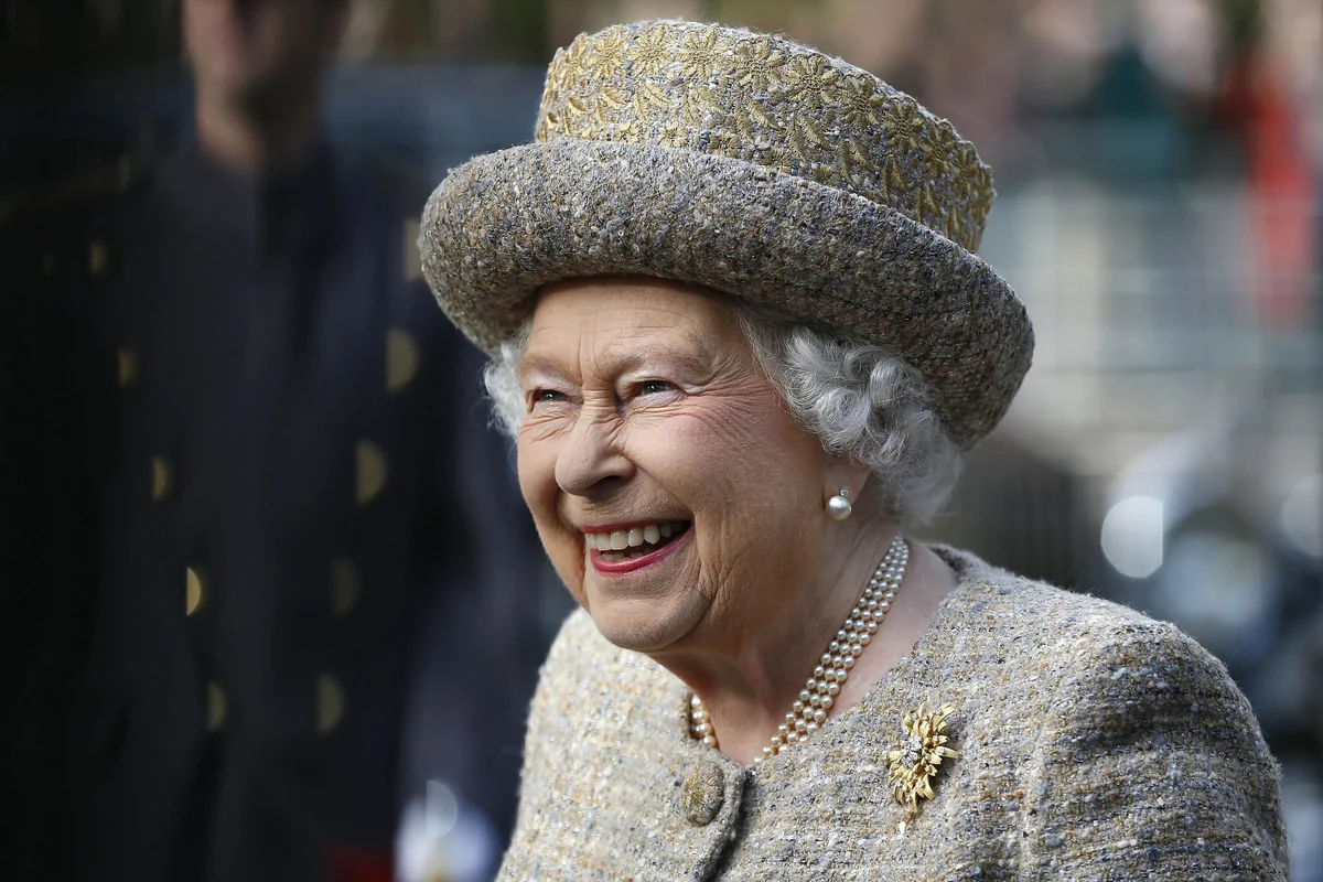 Grandson of Elizabeth II given contract to organize her birthday without tender