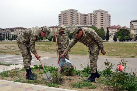 Azərbaycan Ordusunda Heydər Əliyev İli çərçivəsində keçirilən silsilə tədbirlər davam edir