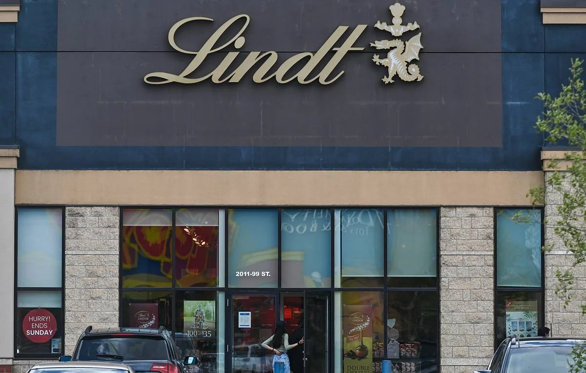 Chocolate maker Lindt & Sprüngli pulls out of Russia