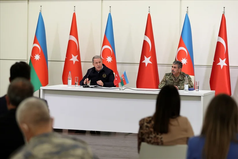 Müdafiə naziri:  Azərbaycan Ordusunu Türkiyə Silahlı Qüvvələrinin modelinə uyğunlaşdırmaqda davam edirik