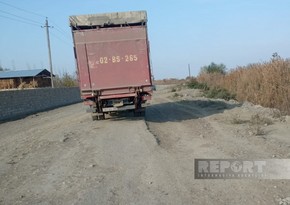 Ağdaşın Qaradeyin kəndinin yolları bərbad vəziyyətə düşüb