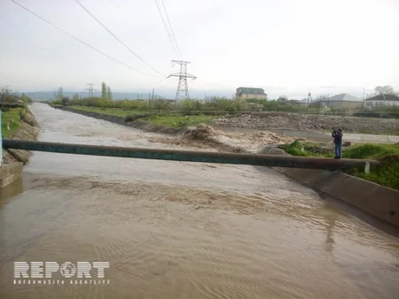 ​Samur-Abşeron su kanalında daşma təhlükəsi yaranıb - FOTO - VİDEO