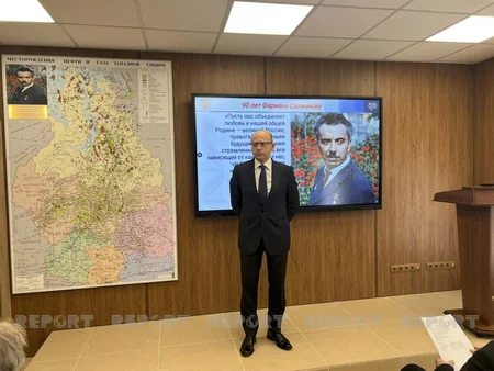 Moskvada Fərman Salmanovun büstünün və auditoriyasının açılışı olub