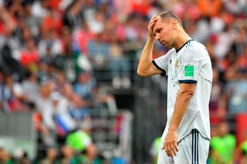 Sergey İqnaşeviç futbolçu karyerasını başa vurub
