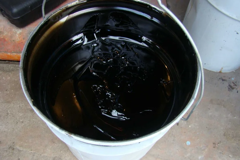 Azerbaijan's oil bitumen export decreases by 52 times