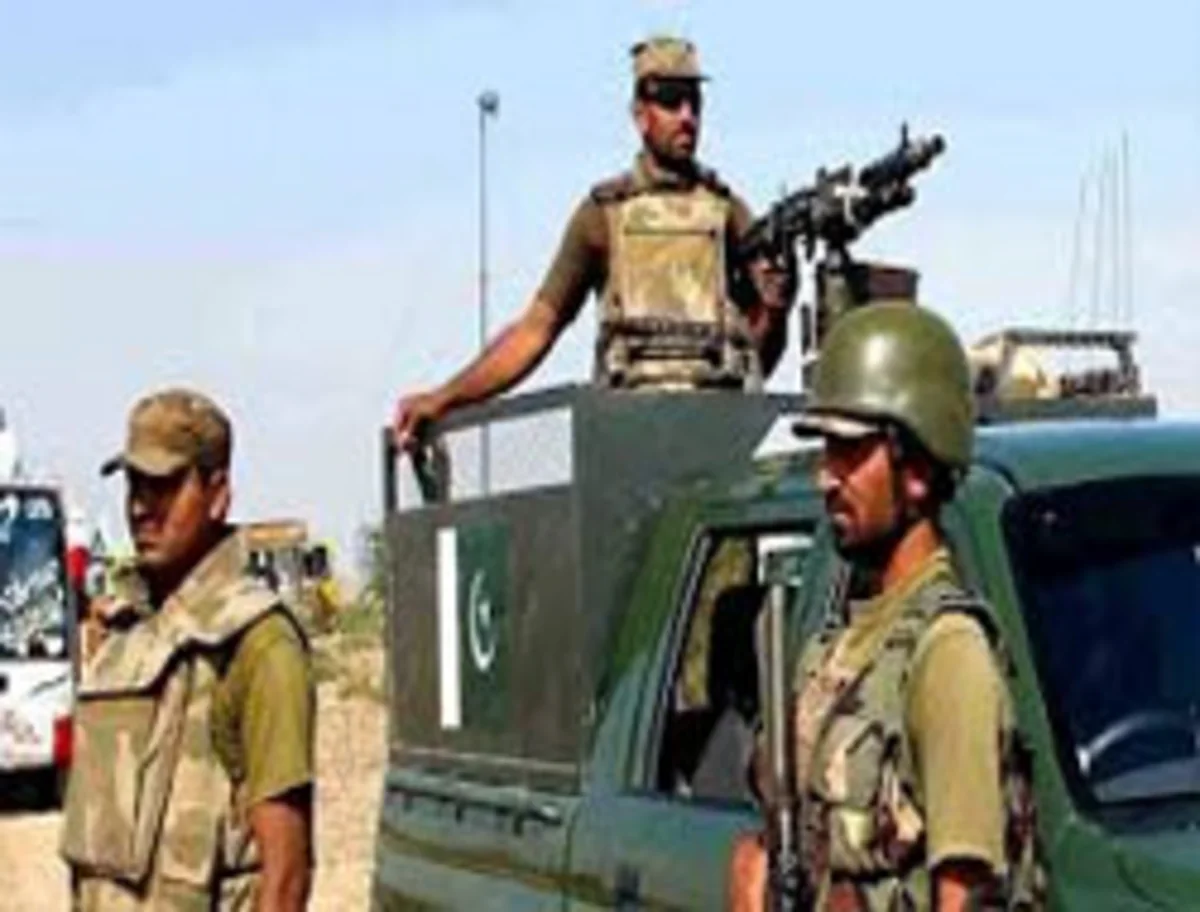 ​Pakistan hərbçiləri Talibanın 15 döyüşçüsünü zərərsizləşdirib