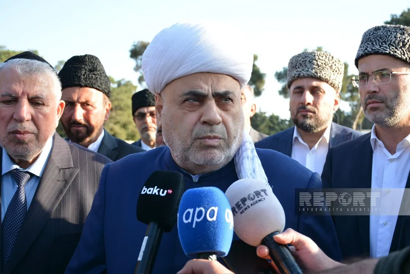 Allahşükür Paşazadə: Ermənistan dini liderinin əməlləri onunla görüşə imkan vermir