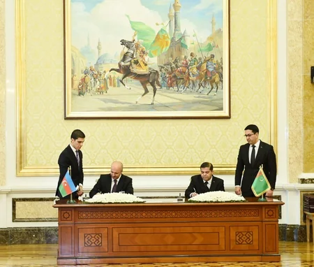 Azerbaijan, Turkmenistan sign bilateral documents