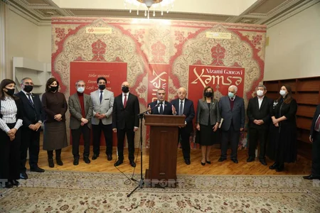 “Nizami Gəncəvi. Xəmsə” kitabının təqdimatı keçirilib
