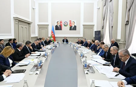 Bakı və ətrafında nəqliyyat infrastrukturunun təkmilləşdirilməsi müzakirə olunub