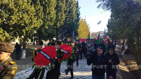Kəlbəcərdə şəhid olan zabit dəfn edilib