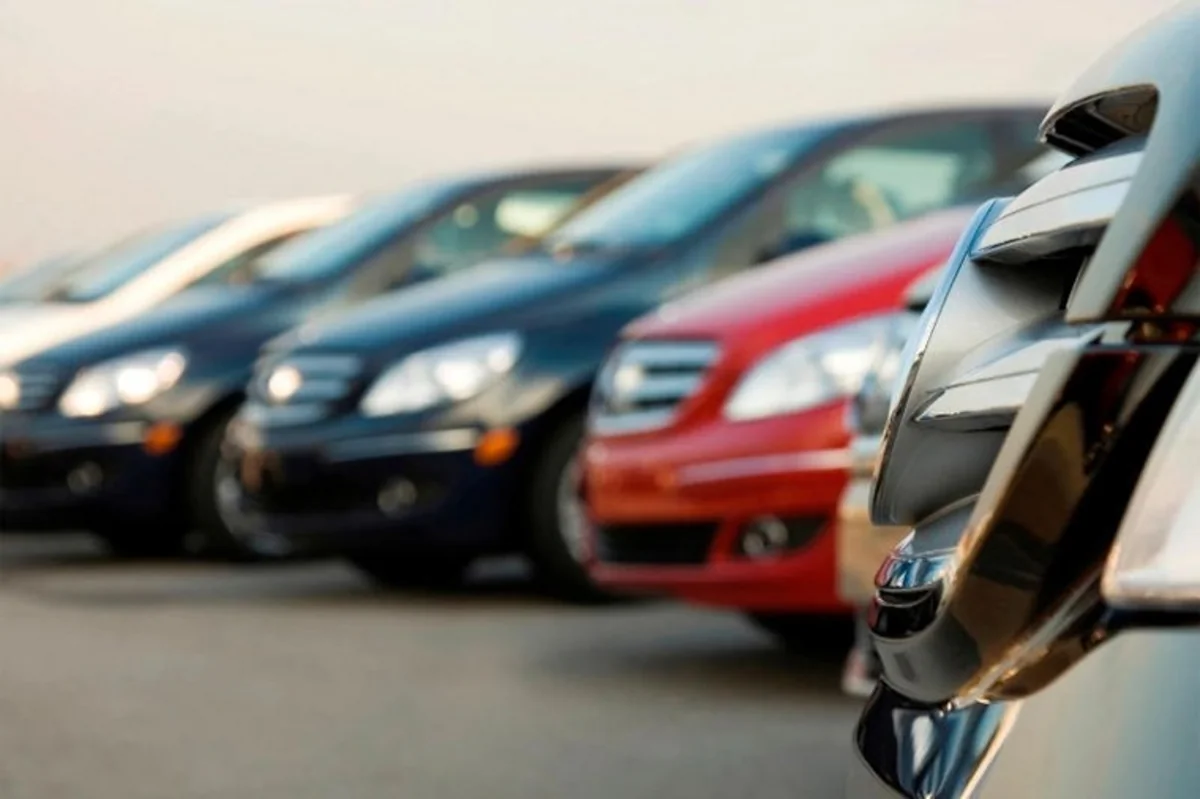 Azerbaijan doubles car import from Georgia