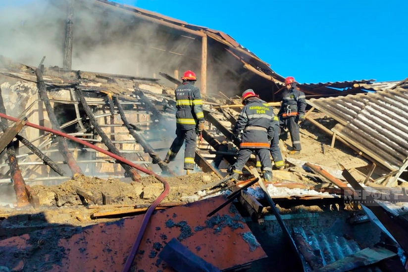 Qubada evdə yanğınla nəticələnən partlayış olub, xəsarət alan var - YENİLƏNİB-2