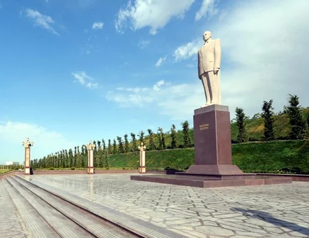 Rusiyanın hərbi gəmiləri Bakıya gəlib