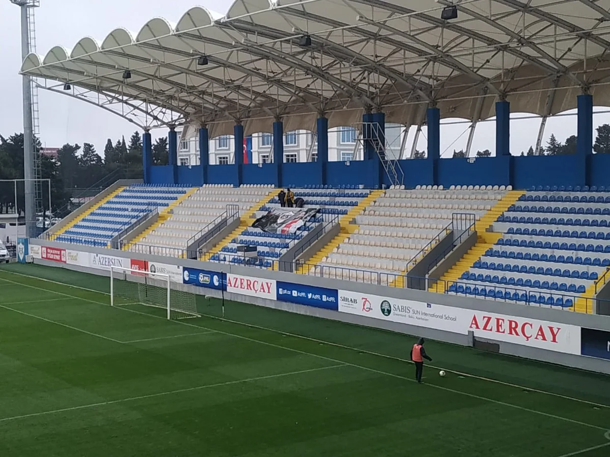 Карабах чтит память ставшего шехидом болельщика