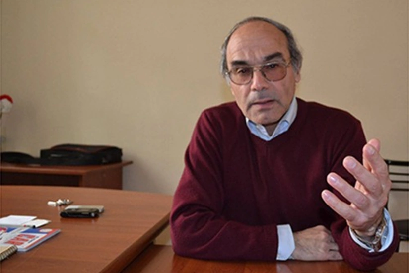 Хазар Гянджали удостоен почетного звания Заслуженный артист