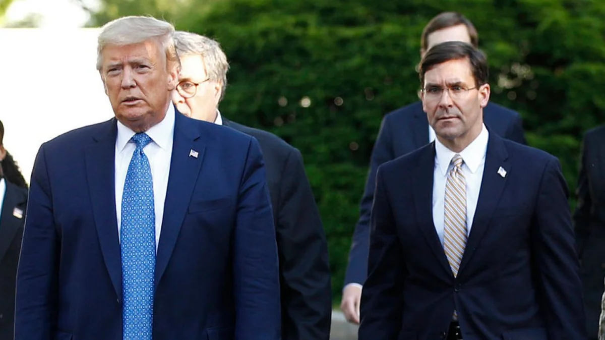 KİV: Tramp Pentaqon rəhbərini vəzifədən kənarlaşdırmağı nəzərdən keçirir