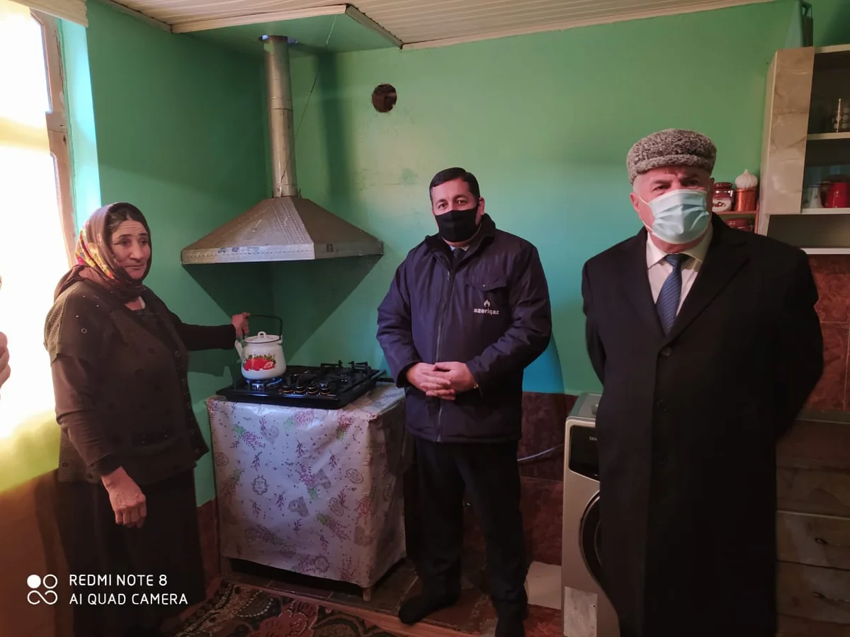 “Azəriqaz”: Son 5 gündə 3 mindən çox evə qaz açılışı təmin edilib
