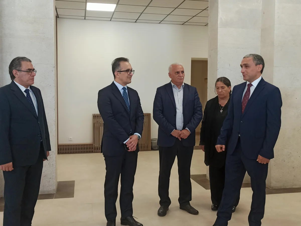 Rektor: Qarabağ Universiteti 1154 tələbə ilə fəaliyyətə başlayıb
