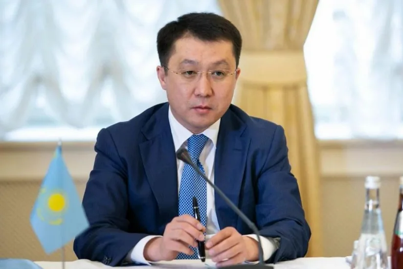 Президент Казахстана объявил выговор министру транспорта