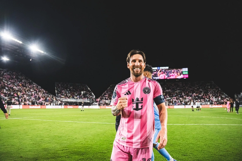 Messi komandasını Çempionlar Kubokunda yarımfinala yüksəldib