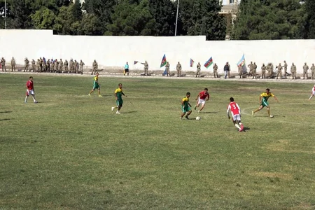 Azərbaycan Ordusunda futbol birinciliyi keçirilib