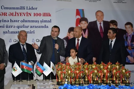 Şəhriyar Məmmədyarov Xaçmazda keçirilən şahmat turnirində iştirak edib