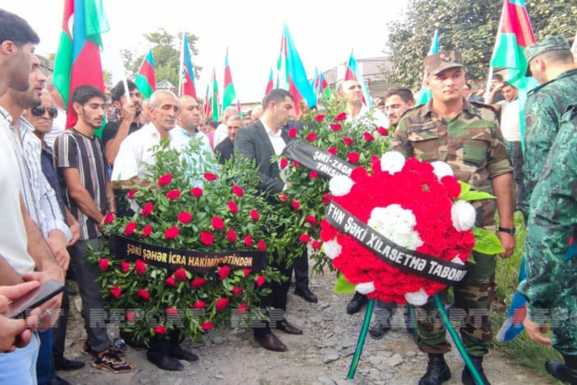 Şəhid Fərid Lətifov Şəkidə torpağa tapşırılıb