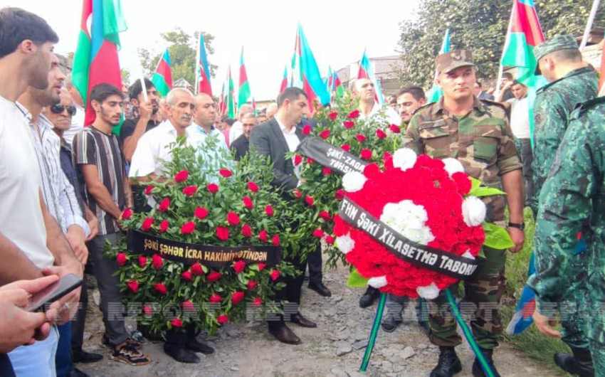 Şəhid Fərid Lətifov Şəkidə torpağa tapşırılıb