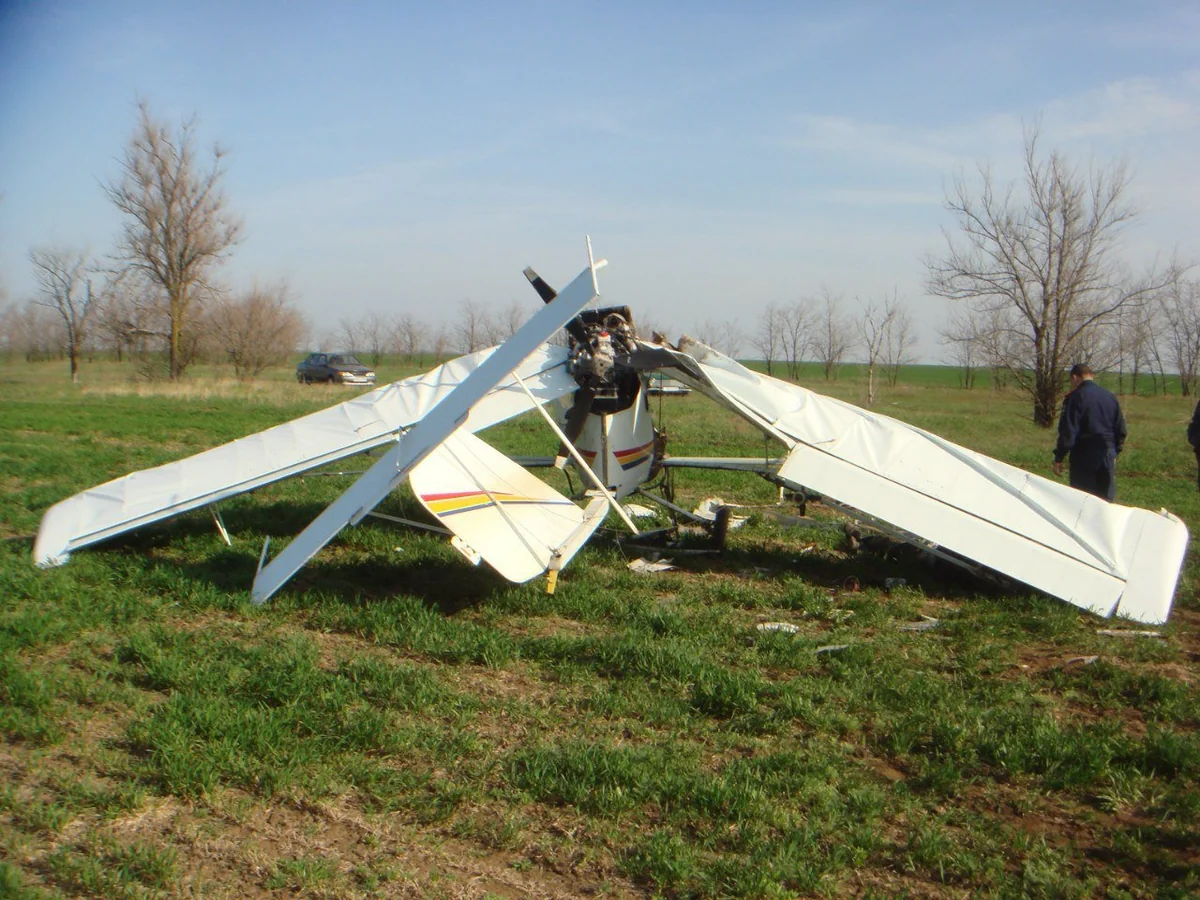 Çexiyada təyyarə qəzaya uğrayıb, ölən var