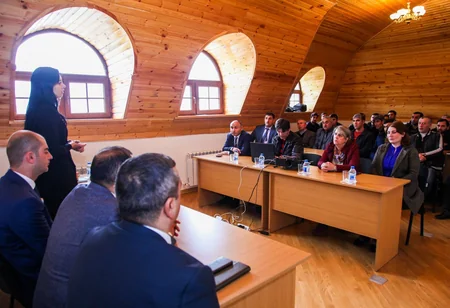 “Aqrar Tədarük və Təchizat”ın rəhbər şəxsləri Quba, Qusar və Xaçmazda fermerlərlə görüşüb