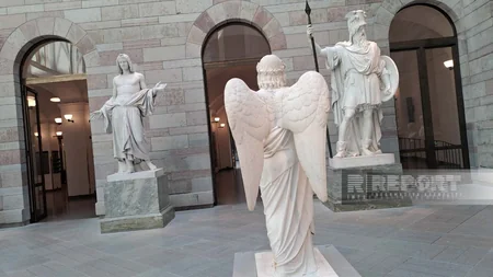 İsveçdə vikinq mədəniyyət nümunələri: Raqnar Lodbrokun taxtından - REPORTAJ