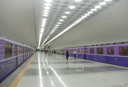 Bakı metrosunda 7 vaqonlu qatarlar xəttə buraxılıb
