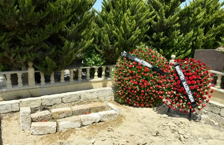 Xalq rəssamı Fazil Nəcəfov dəfn olunub