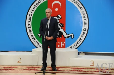 Güləş üzrə Azərbaycan çempionatının açılış mərasimi keçirilib
