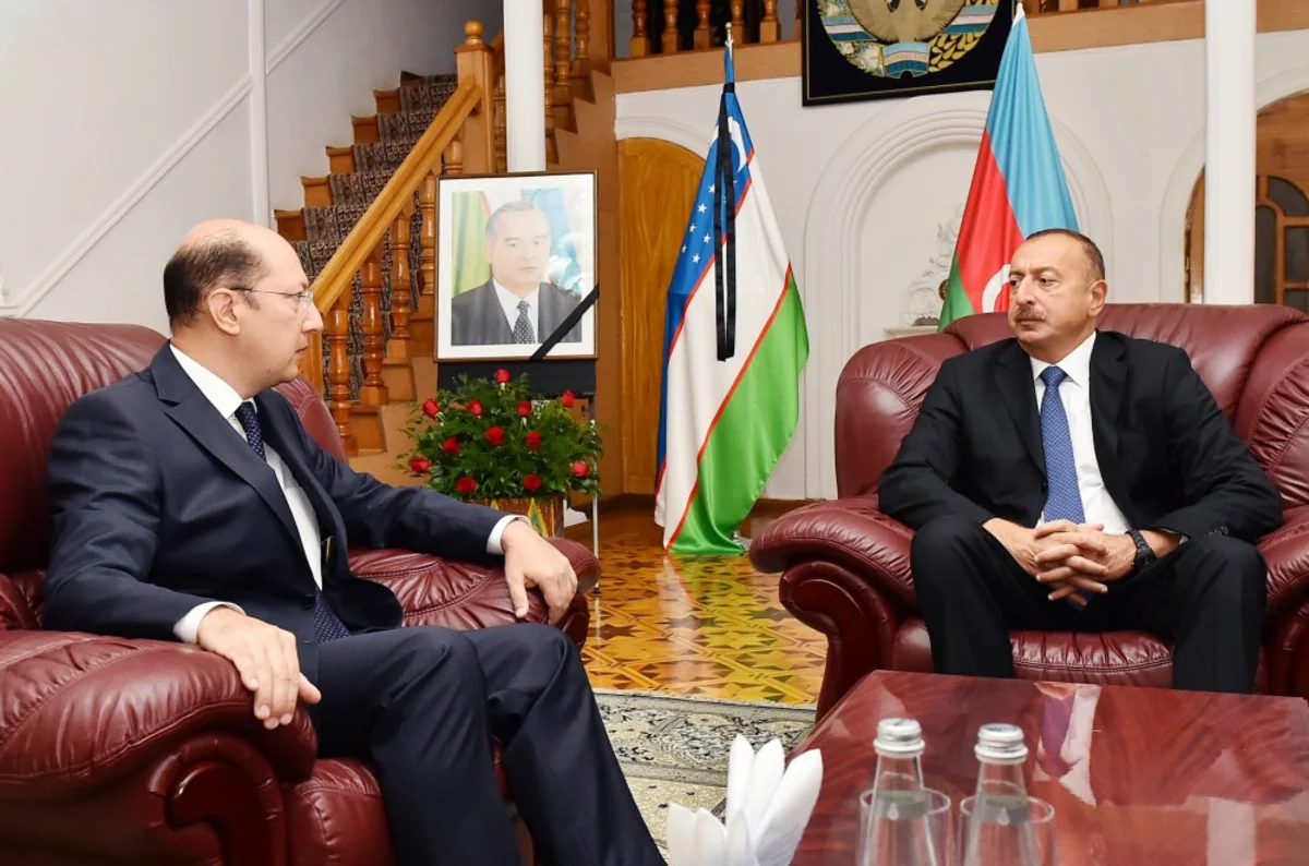 Prezident İlham Əliyev Özbəkistan səfirliyində olub