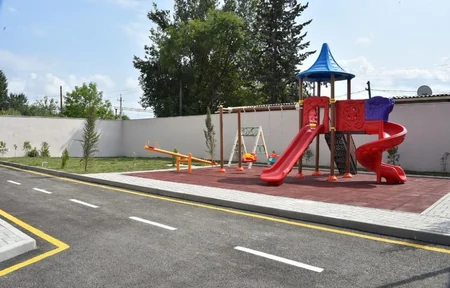 Heydər Əliyev Fondunun inşa etdiyi məktəblərin açılışı olub