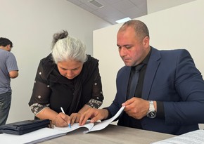 Bakıdan Laçının Bəylik kəndinə yola salınan köç çatıb, mənzillərin açarları təqdim edilib - YENİLƏNİB-2