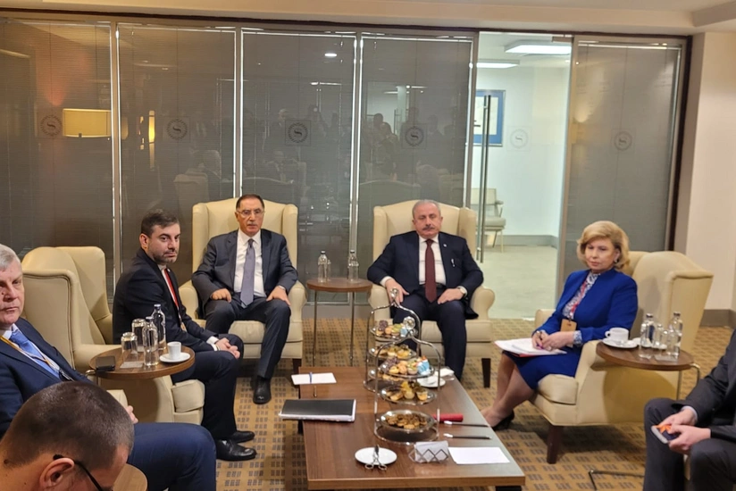 Türkiyə Rusiya və Ukrayna arasında humanitar dəhliz açmaq istəyir