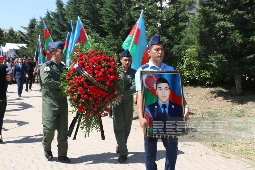 Şəmkirdə şəhid Sənan Əhmədov dəfn olunub - YENİLƏNİB