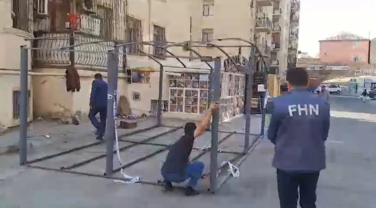 Bakı və Abşeronda qanunsuz tikililər sökülüb 