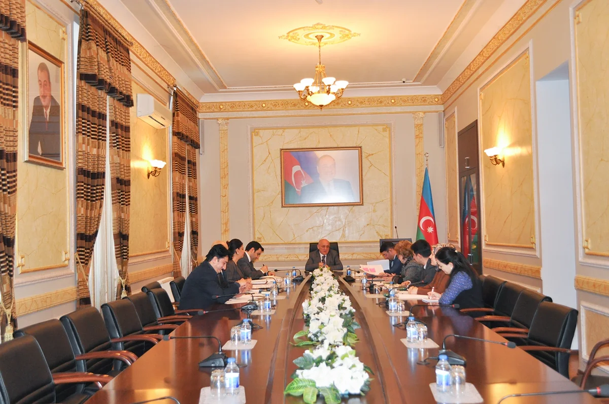 Dövlət Komitəsi yanında İctimai Şuranın ilk iclası keçirilib