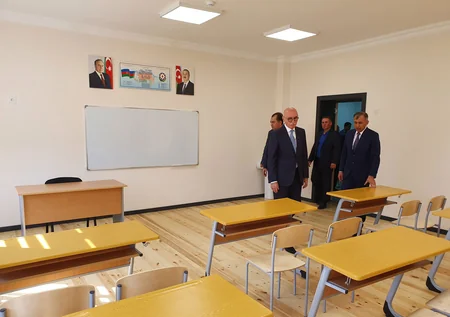 Lənkəran Dövlət Universitetinin yeni tədris korpusları və tələbə yataqxanası istifadəyə verilib