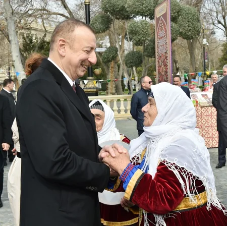 Prezident İlham Əliyev Novruz bayramı münasibətilə ümumxalq şənliyində iştirak edib - YENİLƏNİB