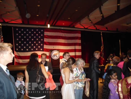 Headquarters of Democrats and Republicans wait for results of presidential election  VIDEO - PHOTO REPORT
