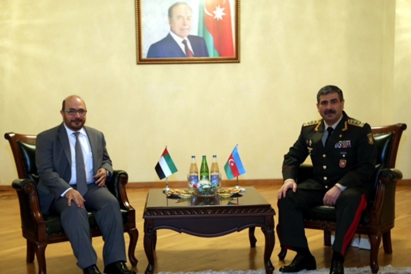 ​Azərbaycanla BƏƏ arasında ikitərəfli hərbi əməkdaşlığın perspektivləri müzakirə olunub