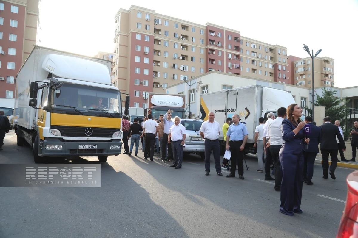 Daha bir neçə ailə Laçına yola salınıb